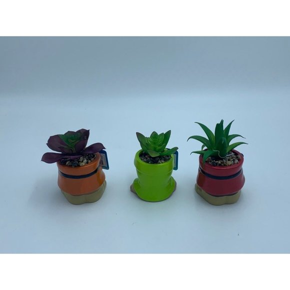 Disney Doc, Dopey, Grumpy Ceramic mini planters with Faux Succulents - Picture 2 of 12
